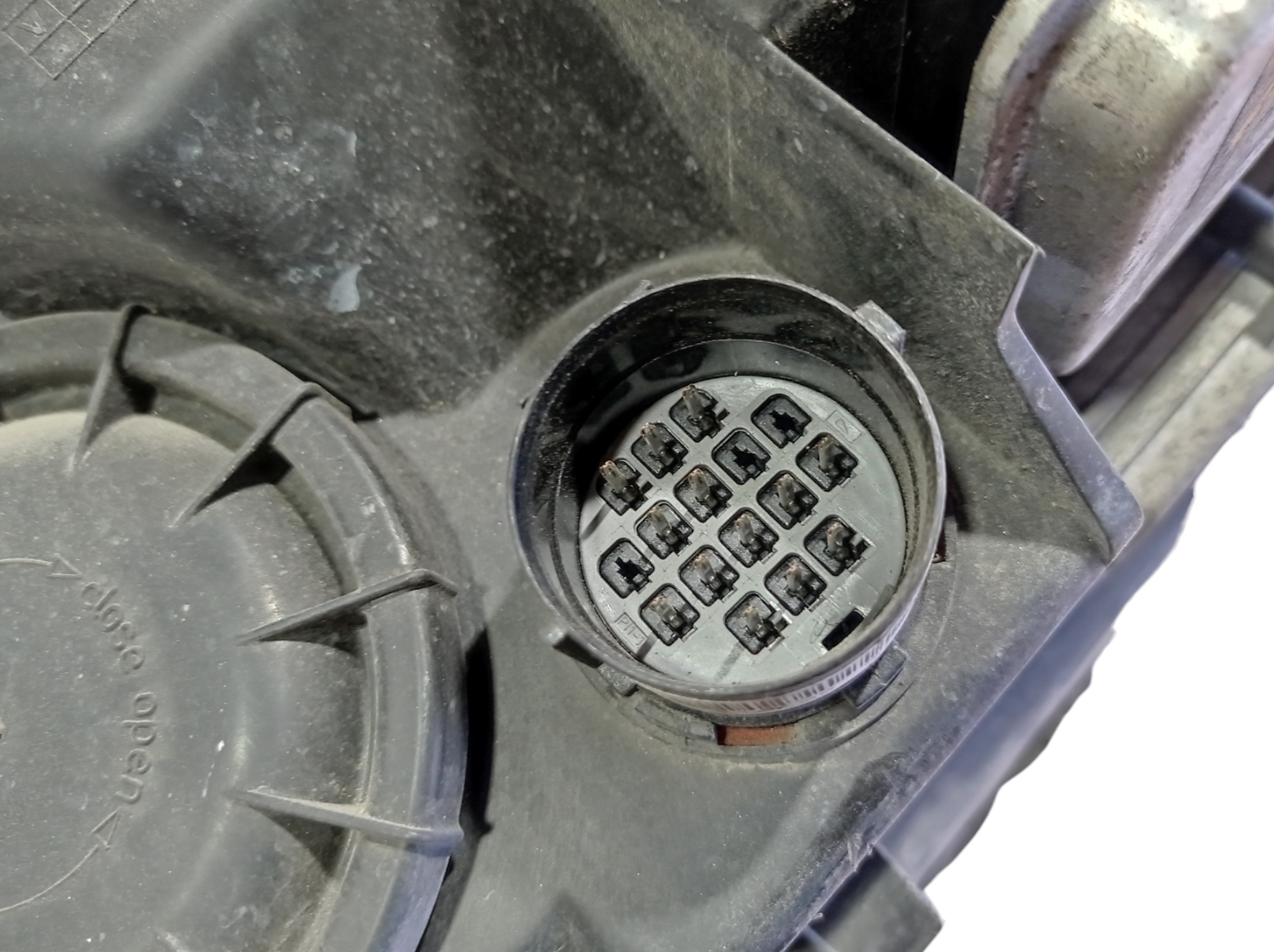 Farol Esquerdo Range Rover Vogue 3.6 2008 V583 Esquerdo 8