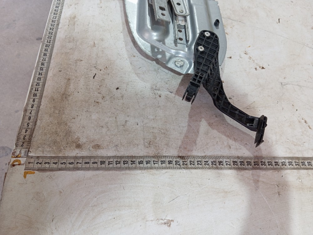 Máquina Vidro Porta Traseira Esquerda Kia Cerato 2010 V331 10