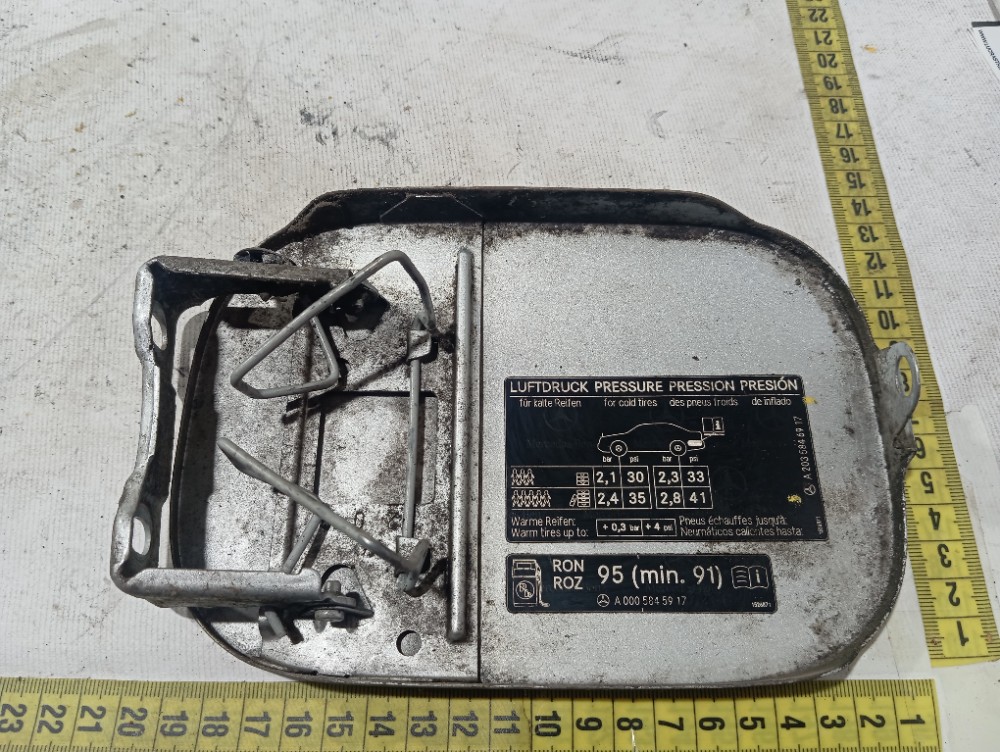 Portinhola Tanque Combustível Mercedes C180 2002 2007 V661 6