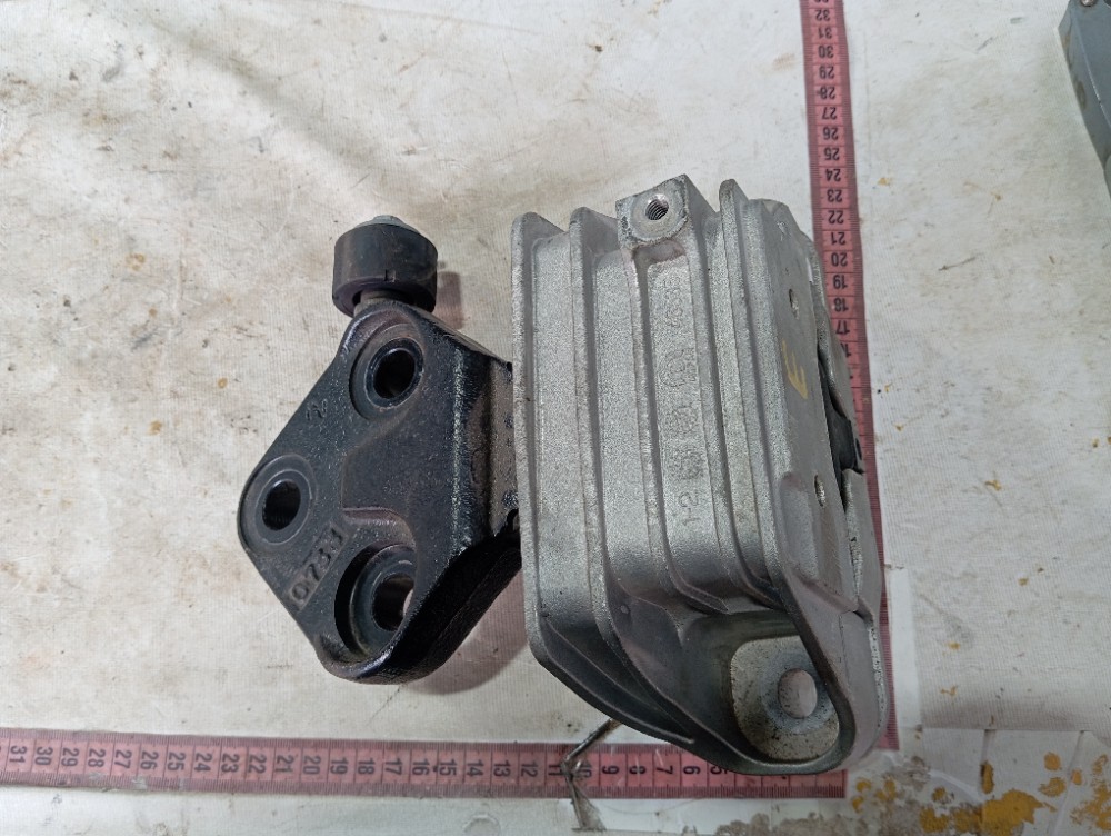 Coxim Esquerdo Cambio Ram Rampage Rt 2023 2024 V641 9