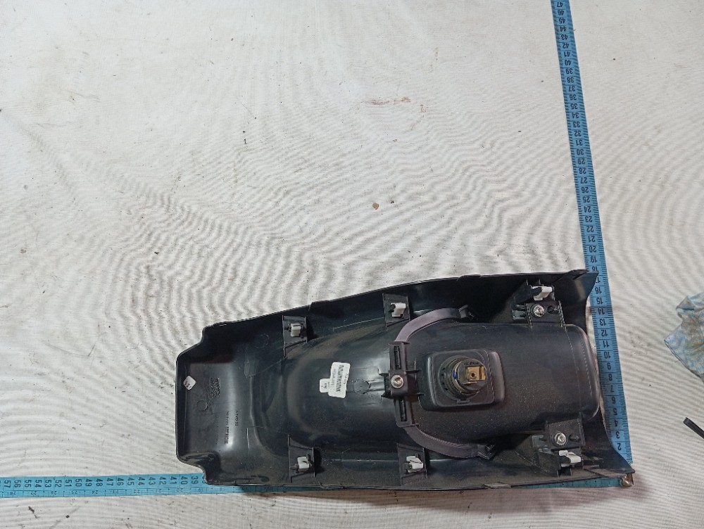 Acabamento Console Traseira Honda Hrv 2024 V644 9