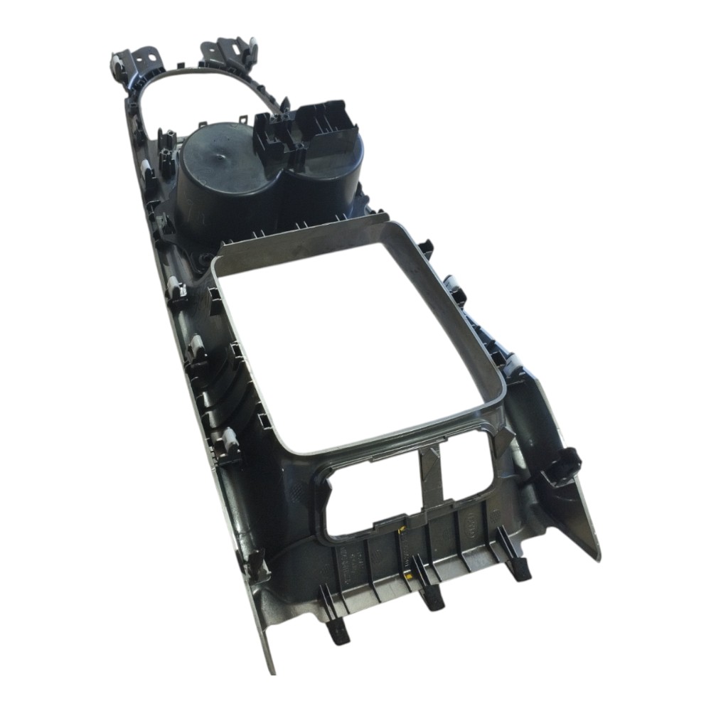 Moldura Console Byd Dolphin 2024 V653 7