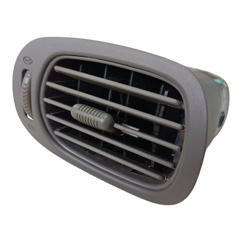 Difusor Ar Direito Painel Chryler Grand Caravan 2003 V578 2