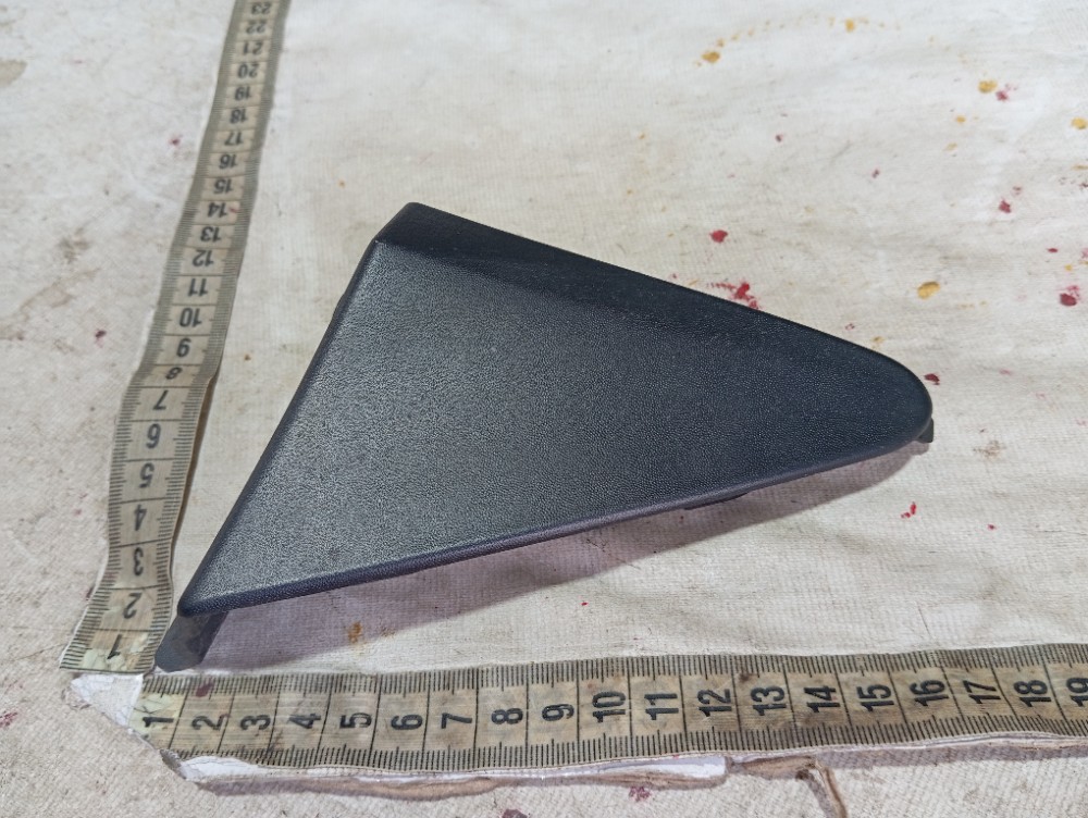 Acabamento Paralama Direito Renault Zoe Neo 2023 V617 8