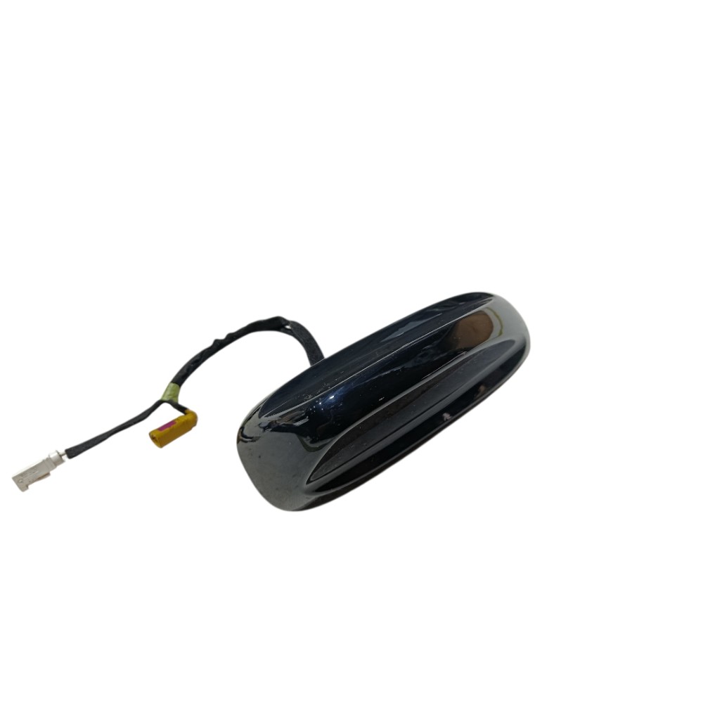 Antena Fiat Fastback 2024