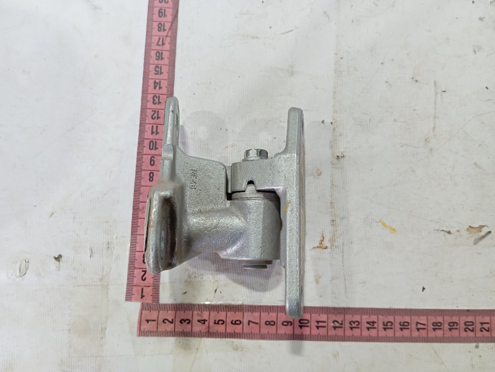 Dobradiça Porta Dianteiro Direito Mercedes B180 2010 V630 6