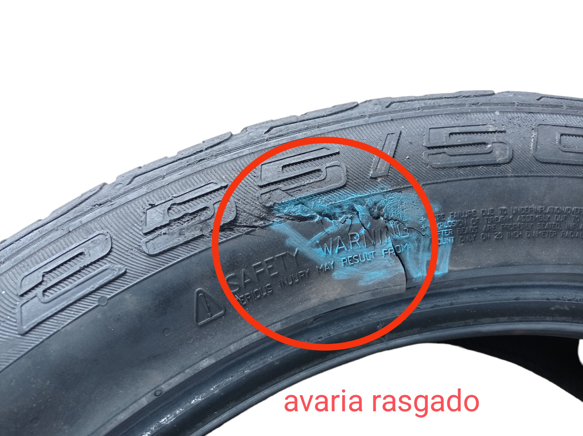 Pneu Aro 20 Continental Crosscontact 255/50 R20 2