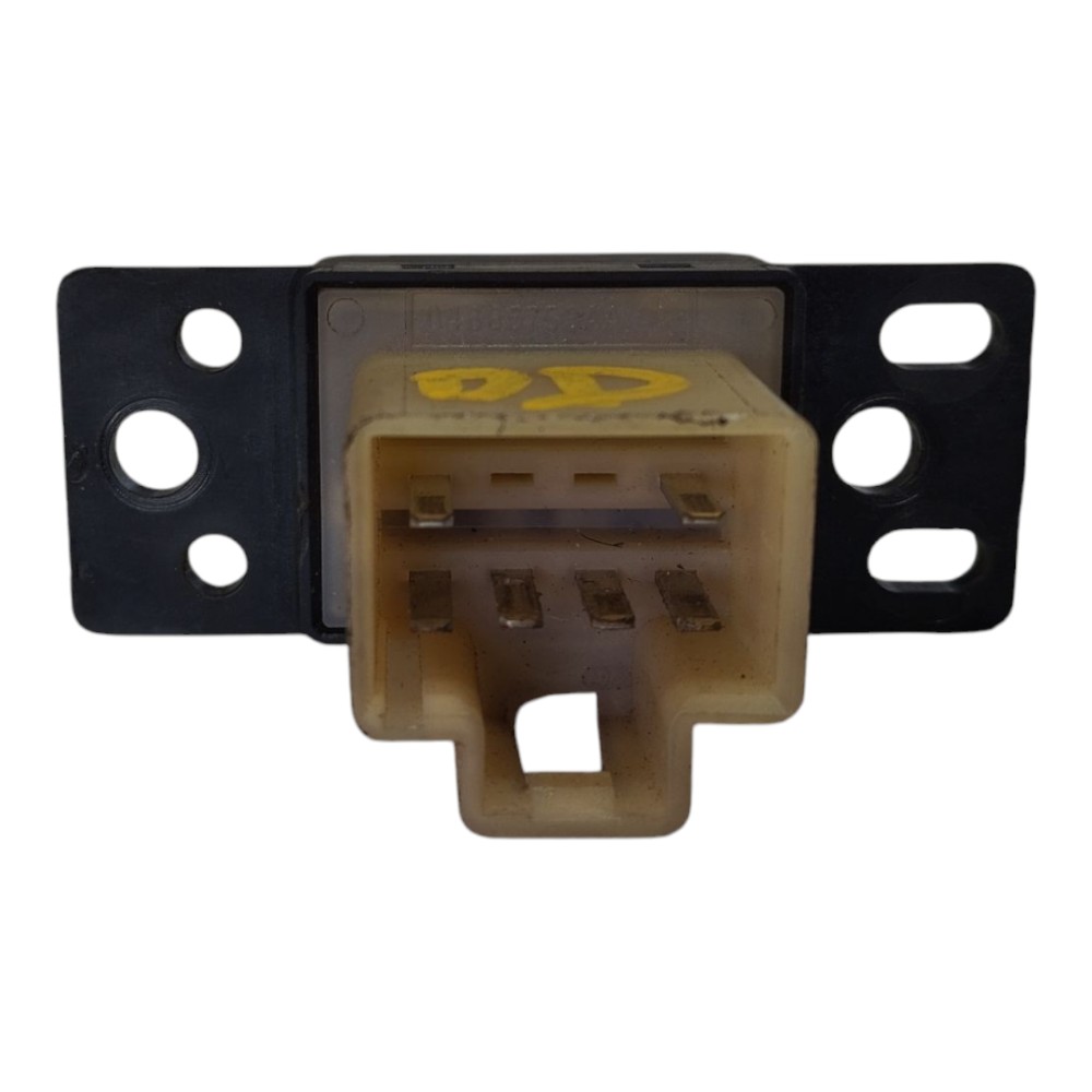 Botão Vidro Dianteiro Direito Grand Caravan V578 2