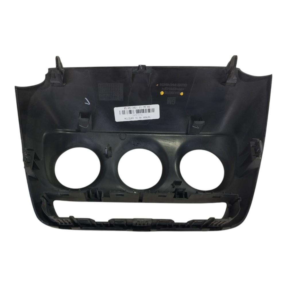 Moldura Comando Ar Condicionado Gm Tracker 2020 2025 V627 7