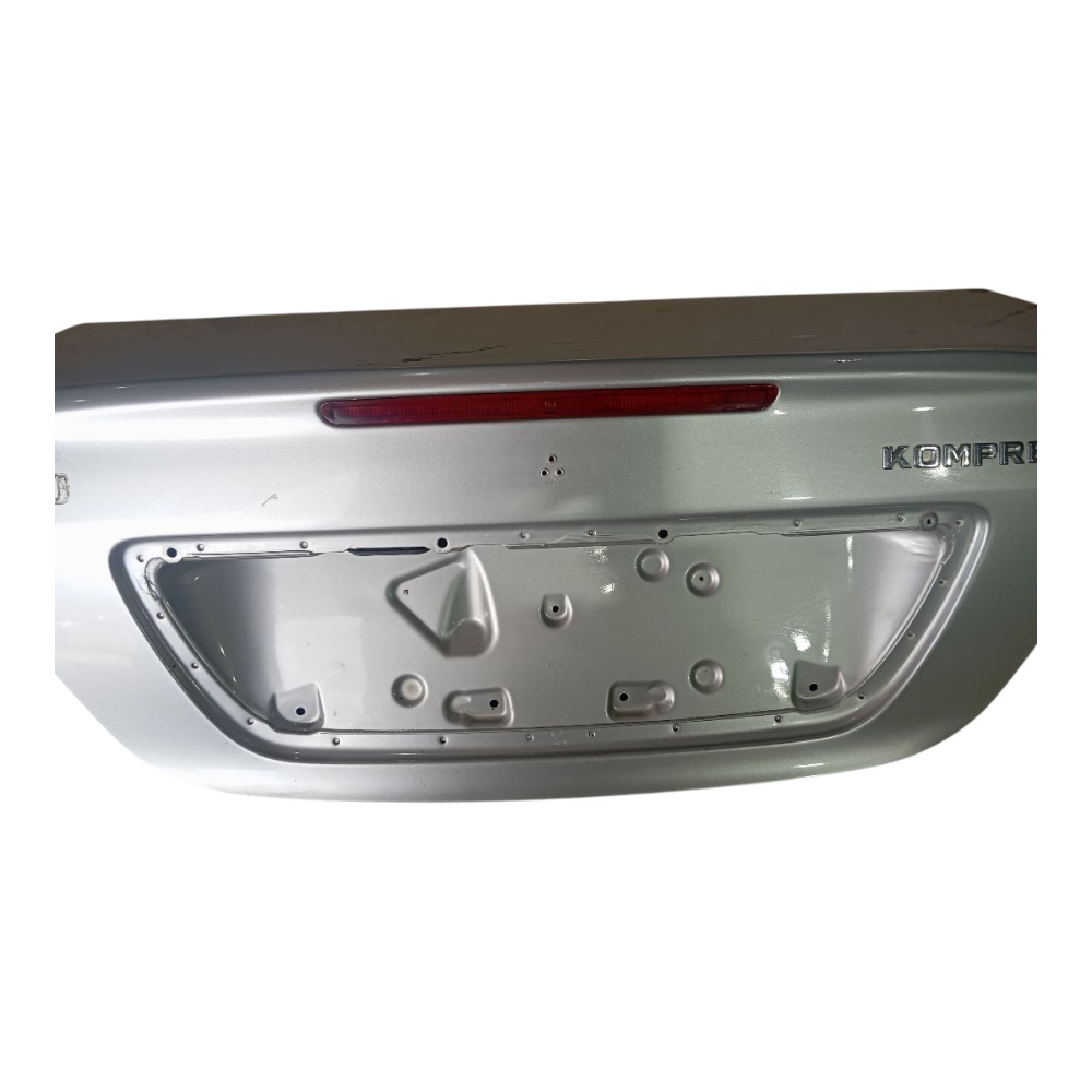 Tampa Traseira Mercedes C180 2002 2007 V661 Prata 5