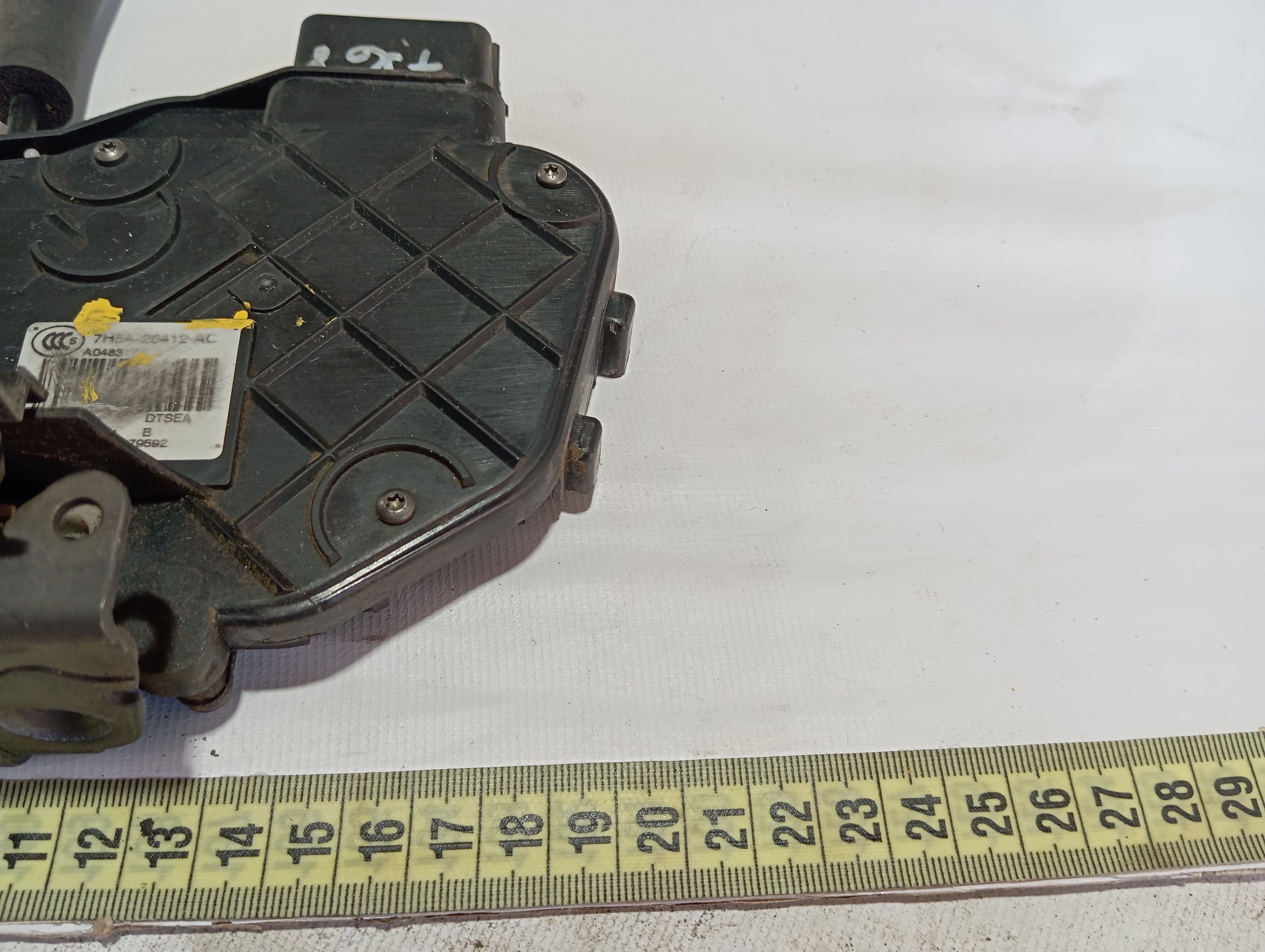 Fechadura Porta Traseira Direita Range Rover Evoque 15 V600 10