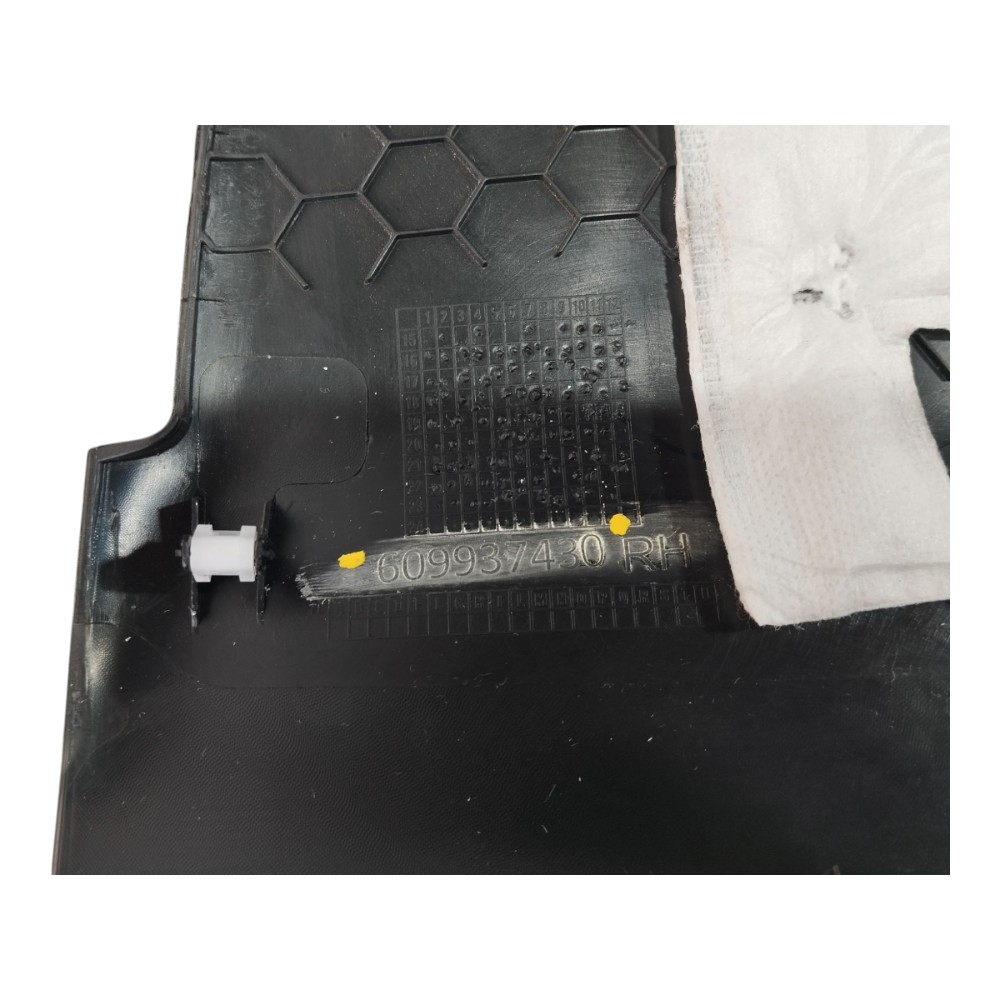 Acabamento Coluna Direita Ram Rampage Rt 2024 V641 9
