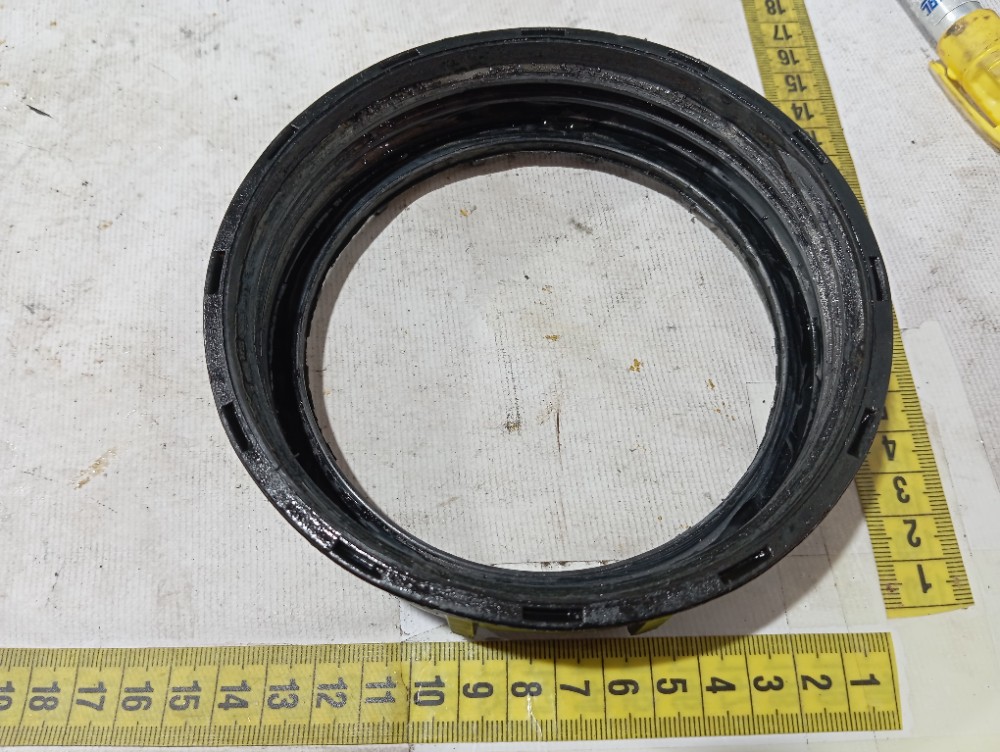Trava Bomba Combustível Mercedes C180 2007 V661 Preta 2007 7