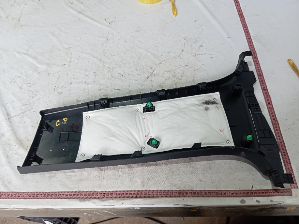 Acabamento Coluna Direita Byd Dolphin Mini 2024 2025 V634 10