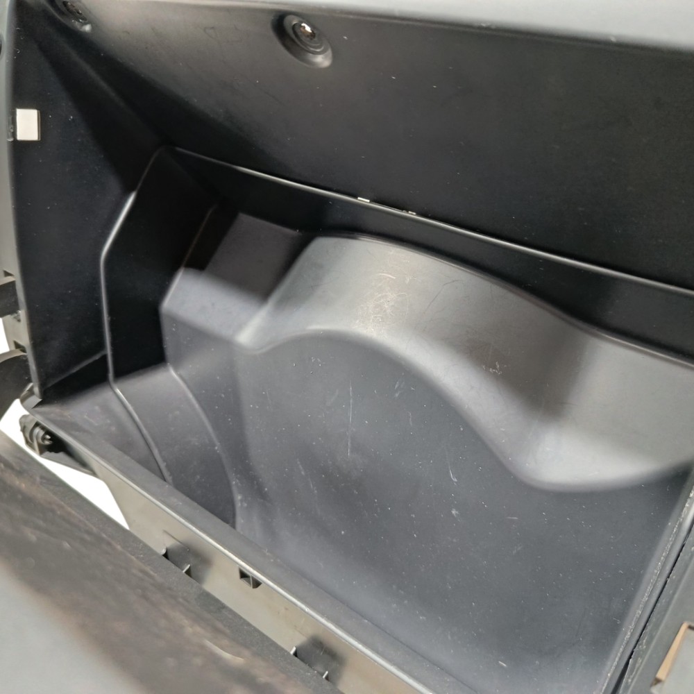 Porta luvas Volkswagen Fox 2013 9