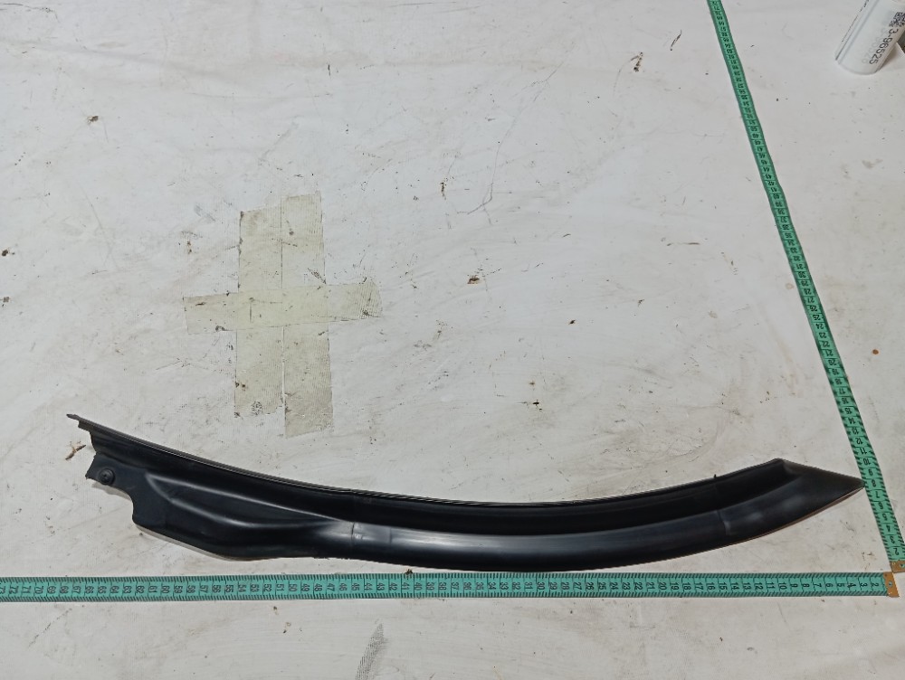 Borracha Porta Traseira Esquerda Discovery Sport 2020 V680 7