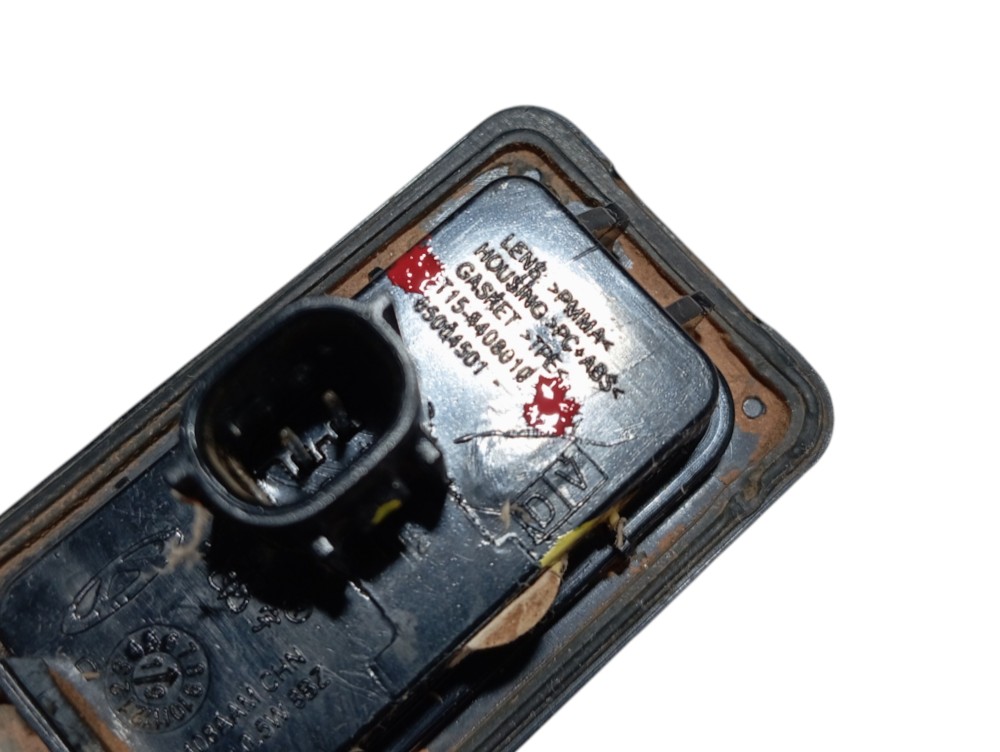 Luz Placa Chery Tiggo 2 2020 V613 6