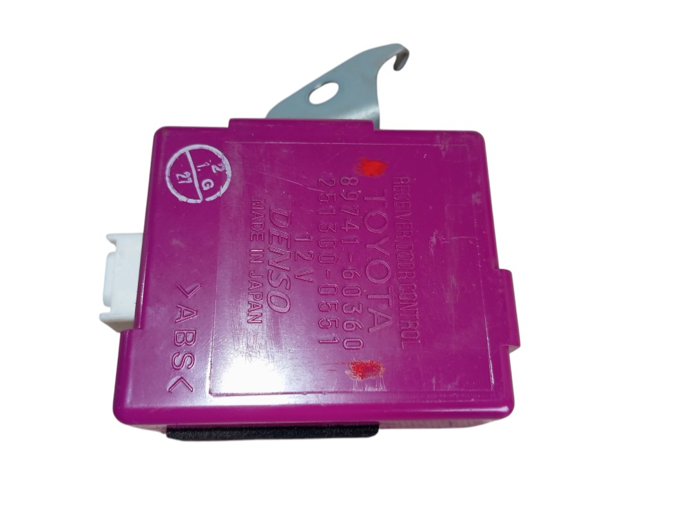 Módulo Fechadura Porta Land Cruiser Prado 2005 V620 2