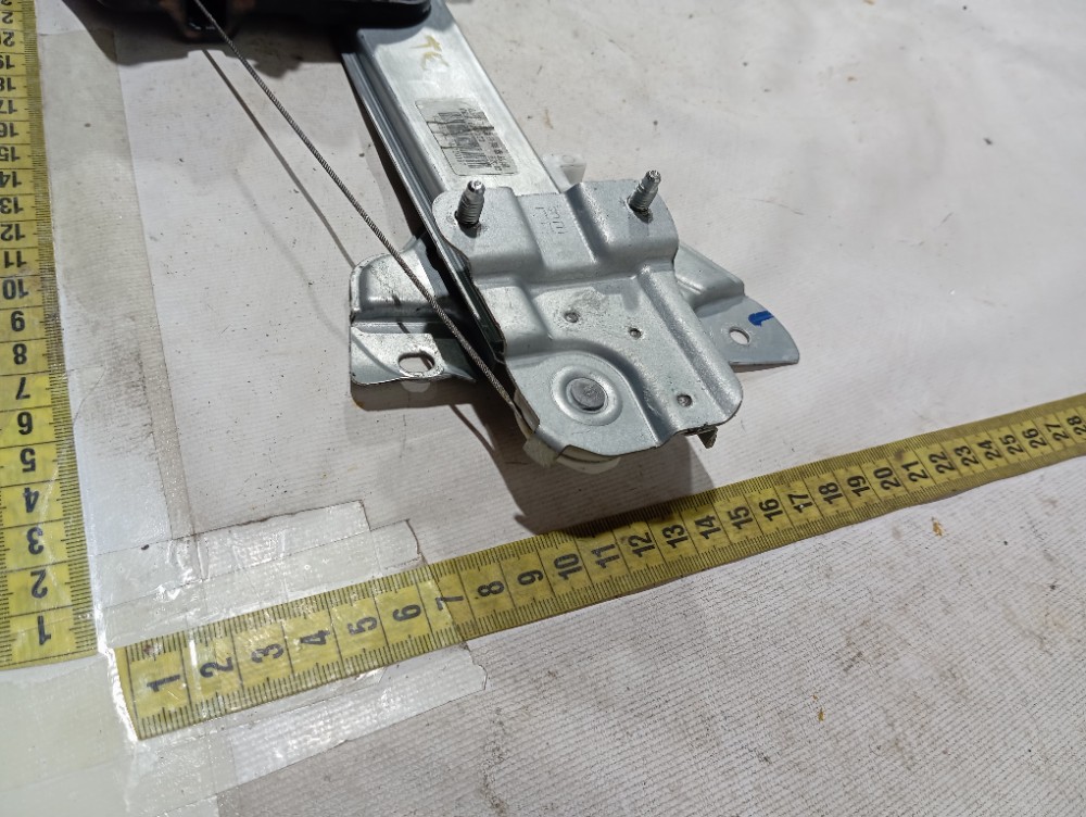 Máquina Vidro Porta Tras Esquerd Byd Dolphin Gs 2024 25 V666 9
