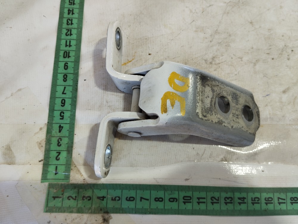 Dobradiça Porta Dianteira Esquerdo Jac Ejs1 2022 2024 V616 10