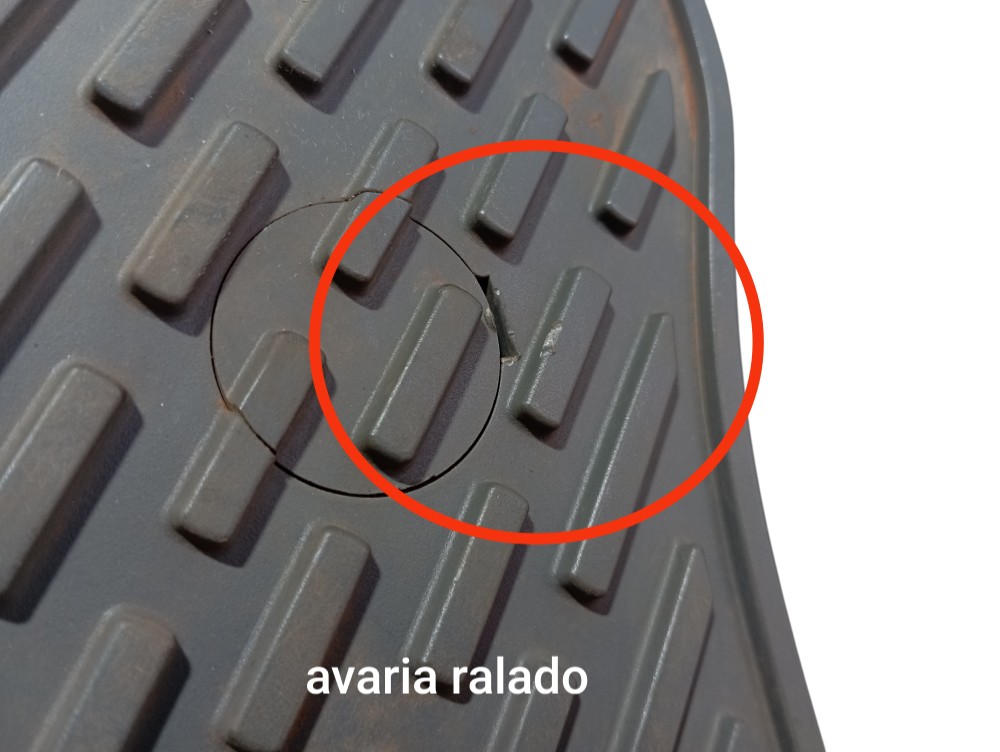 Apoio Pé Traseiro Esquerdo Land Cruiser Prado 2005 V620 8