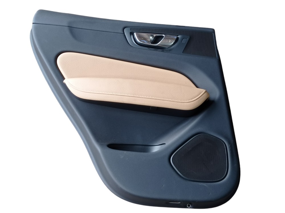 Forro Porta Traseiro Esquerdo Volvo Xc60 T5 2.0t 2020 V606