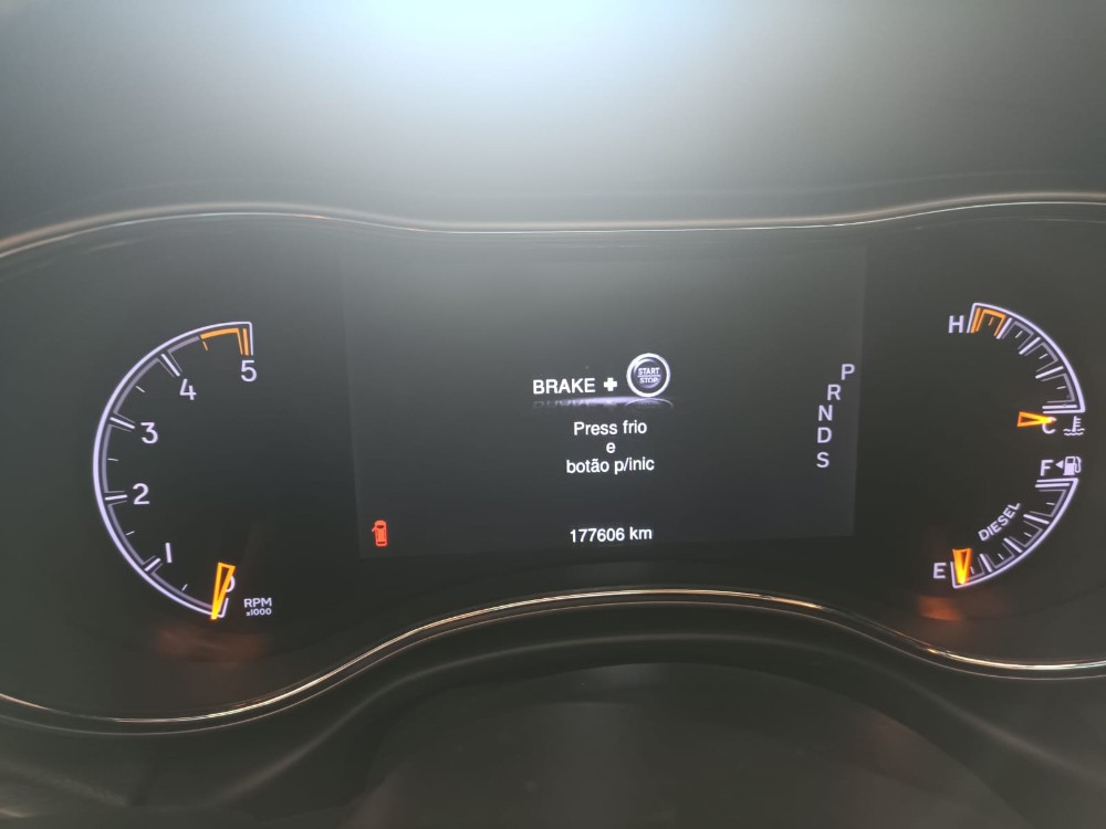 Jeep grand Cherokee 3.0 diesel 2014 v607 informações gerais 3