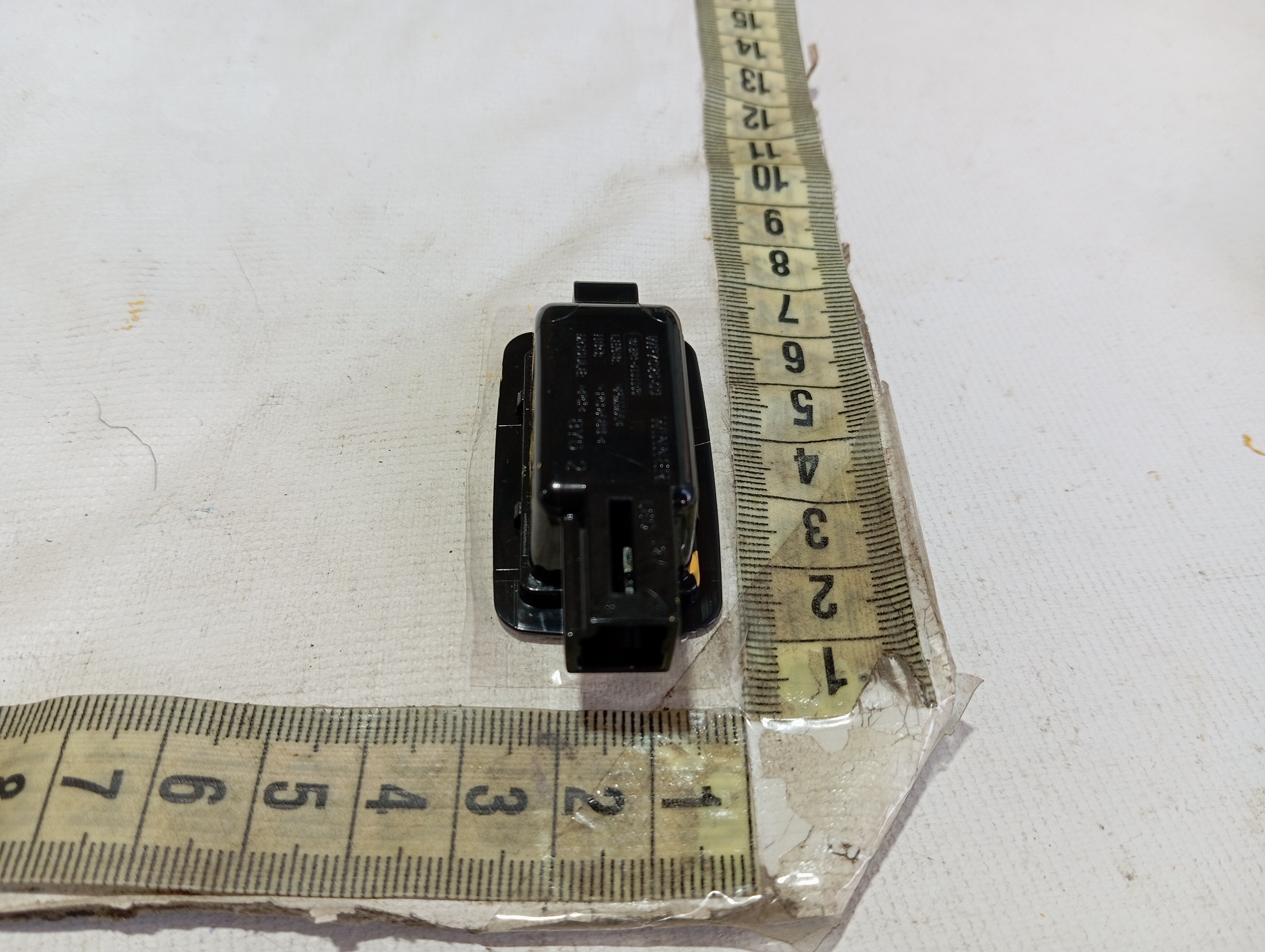 Luz Interna Direto Teto Byd Dolphin Gs 2024 2025 V596 7