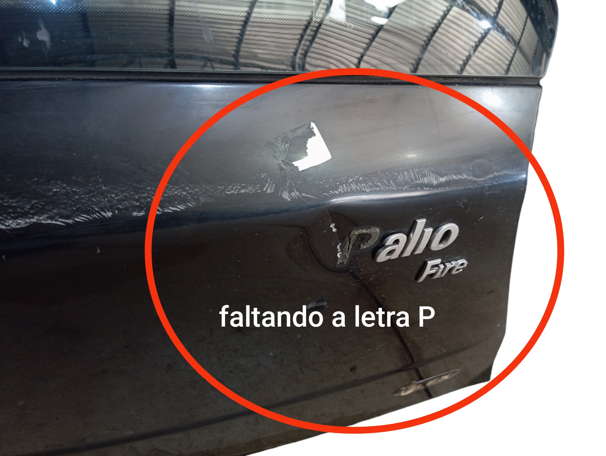 Tampa Traseira Fiat Palio 2006 8