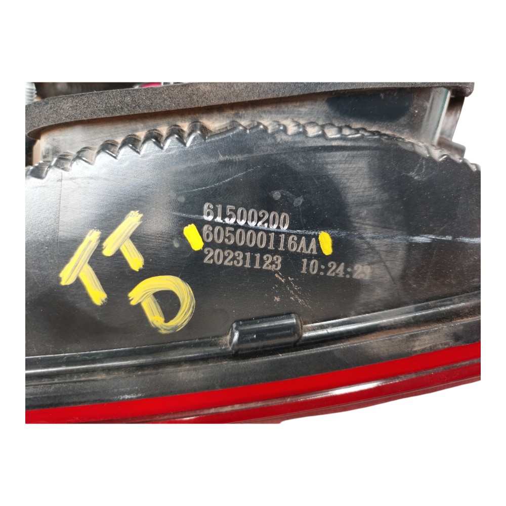 Lanterna Direita Tampa Traseira Chery Tiggo 5x 2024 V621 2