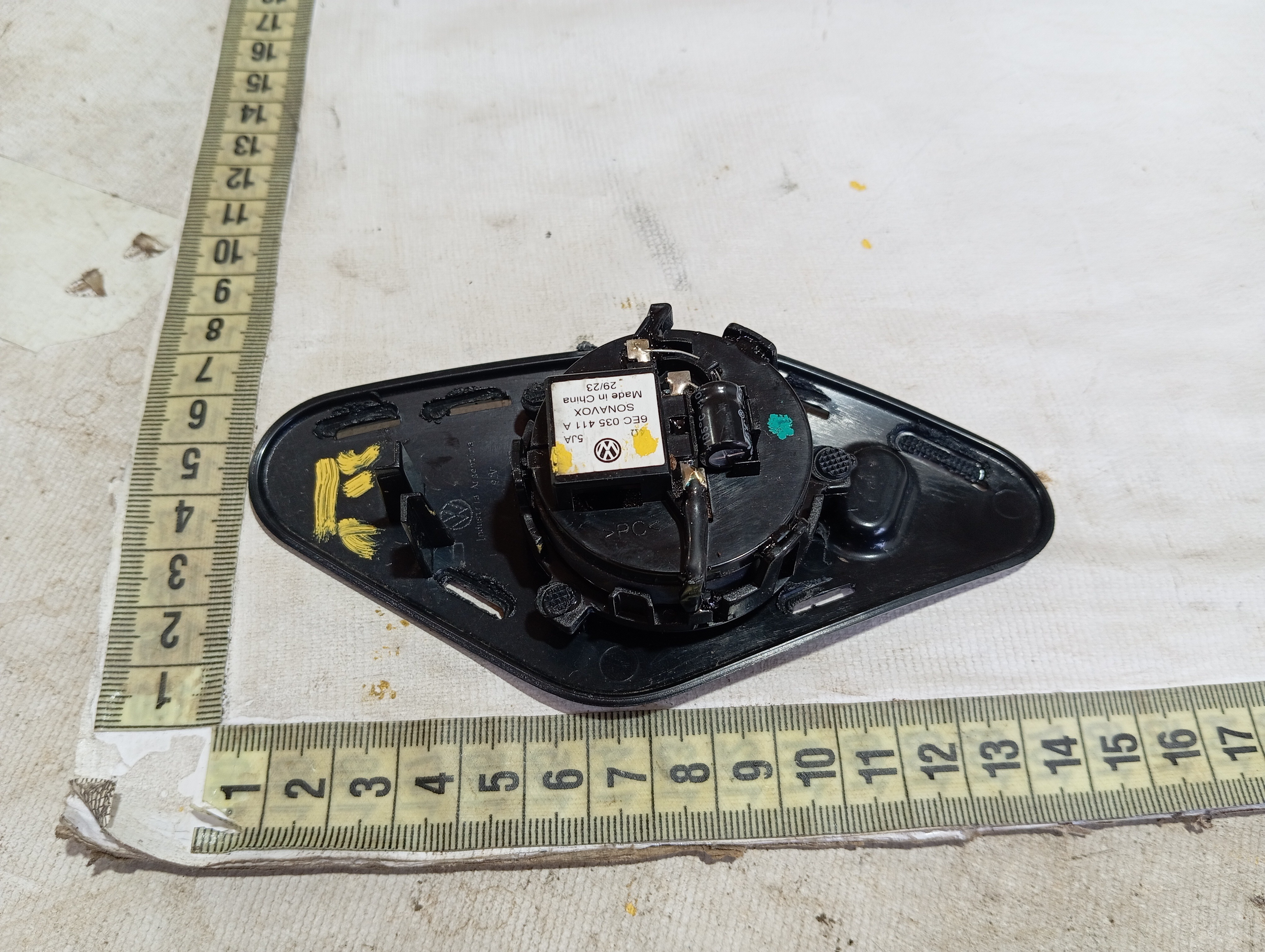 Tweeter Coluna Esquerda Vw Taos Highline 250 22 2025 V601 Preto 8
