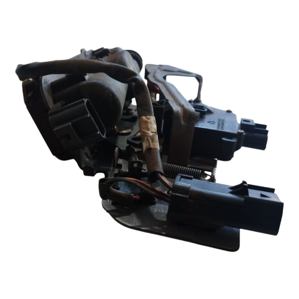 Fechadura Porta Traseira Esquerda Grand Caravan 03 V578 8