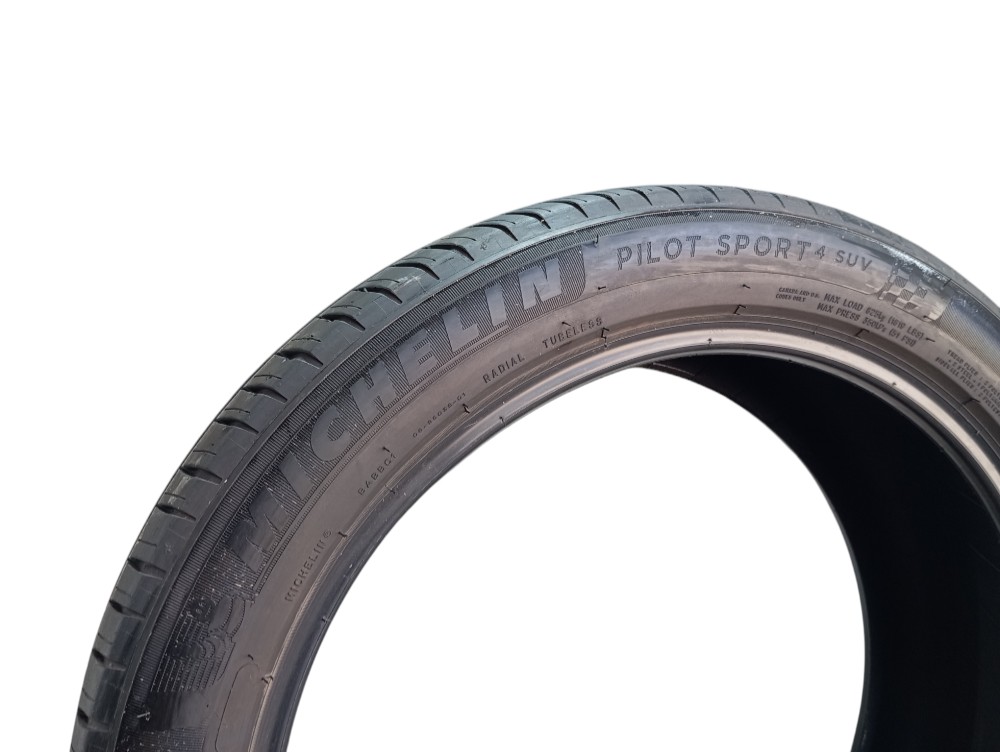 Pneu Aro 21 Michelin Pilot Sport 4 Suv 235/50 R21 7