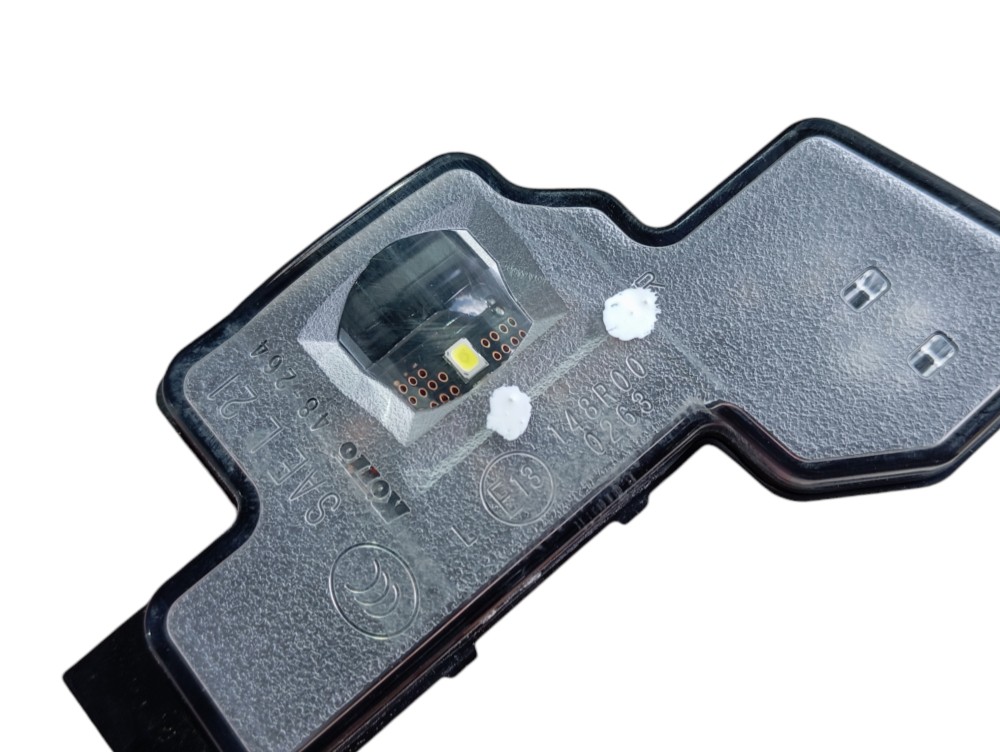 Luz Direita Placa Lexus Rx500hf Sport 2023 V619 6