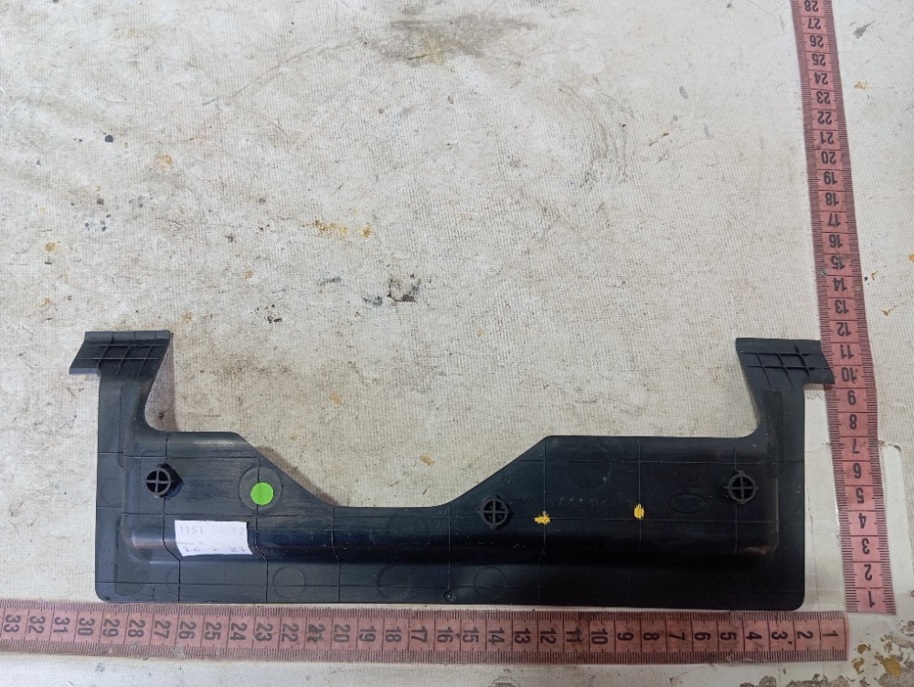 Acabamento Console Land Rover Defender 2022 V645 10