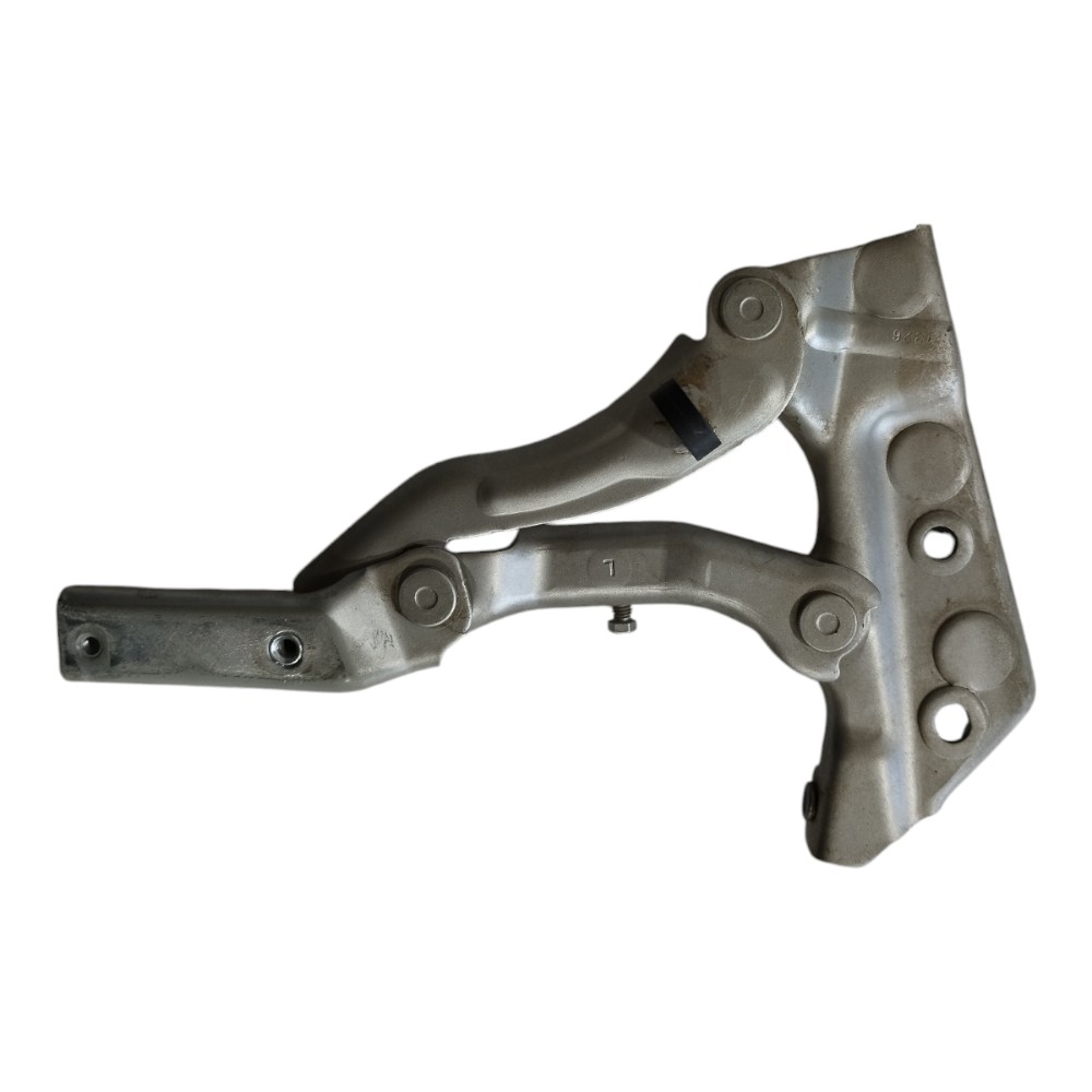 Dobradiça Esquerda Capô Mercedes B180 2010 V630 5