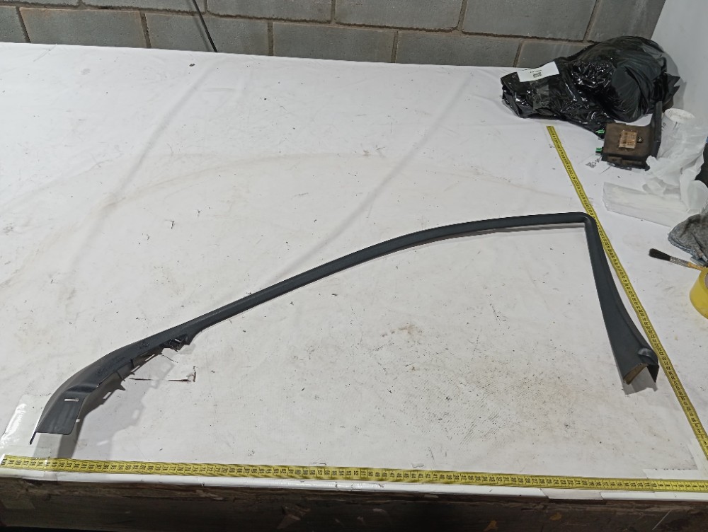 Moldura Int Porta Diant Direita Mercedes C180 2002 2007 V661 Preta 8