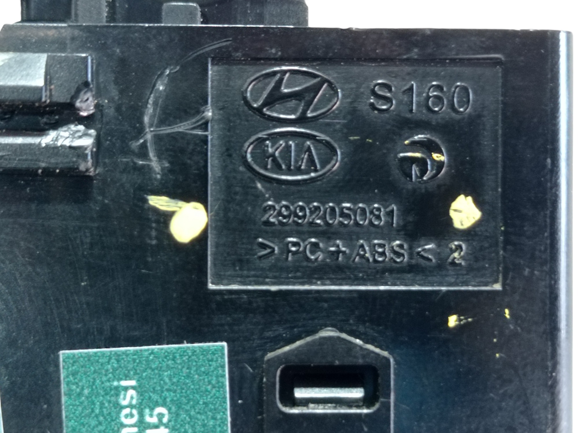 Botão Vidro Elétrico Traseiro Esquerdo Creta 2019 V436 7