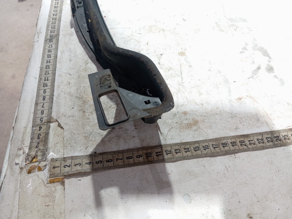 Moldura Esquerda Parabrisa Renault Zoe Neo 2023 V617 8