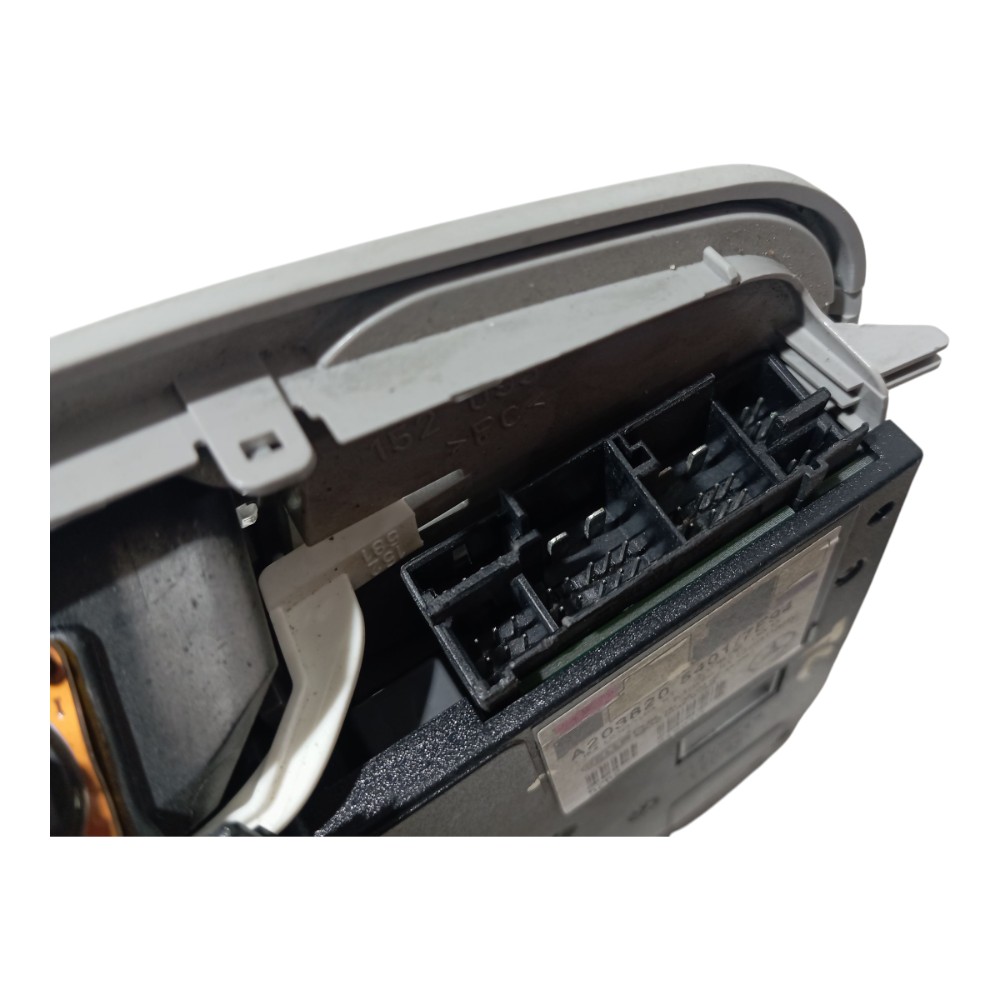 Luz Cortesia Teto Central Mercedes C180 2002 2007 V661 1