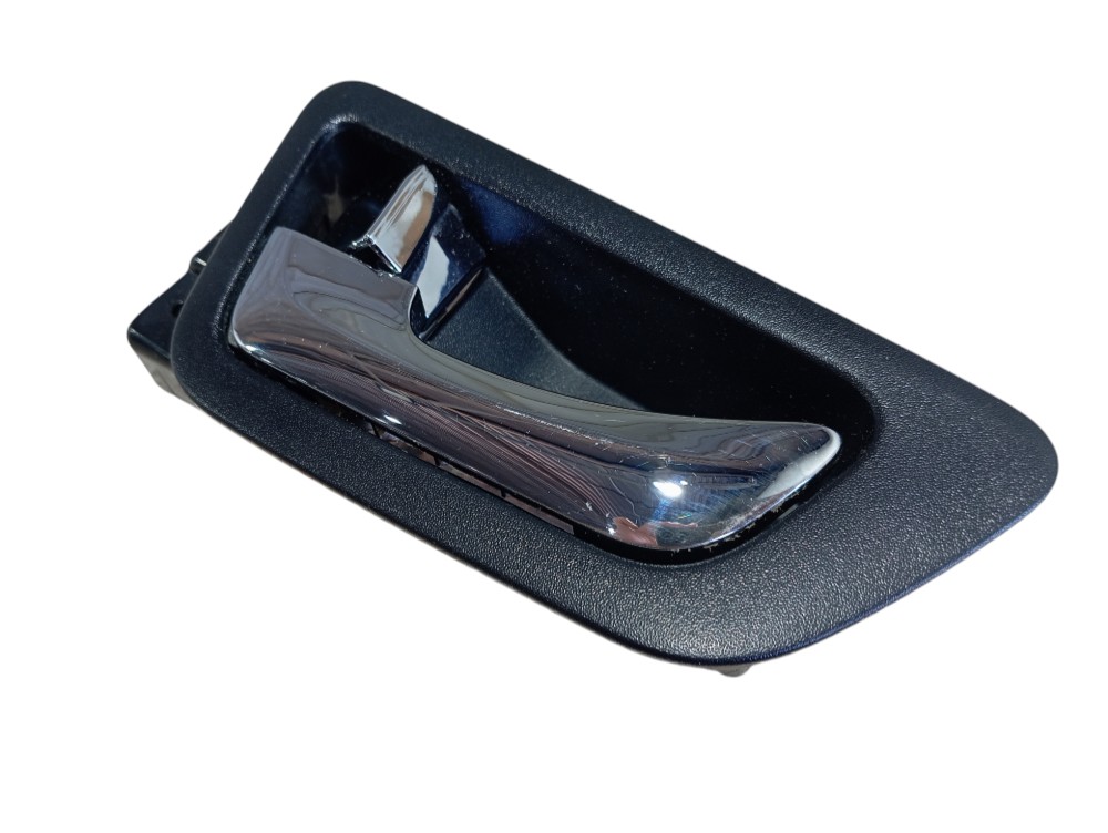 Maçaneta Int Porta Diant Esquerda Ssangyong Xlv Dlx 18 V612 Dianteira 2