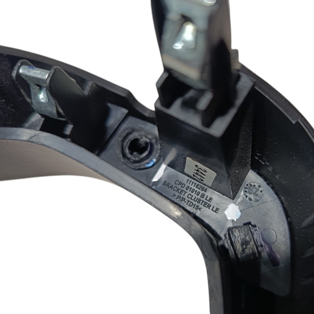 Moldura painel instrumentos Citroen C3 Aircross 2024 7