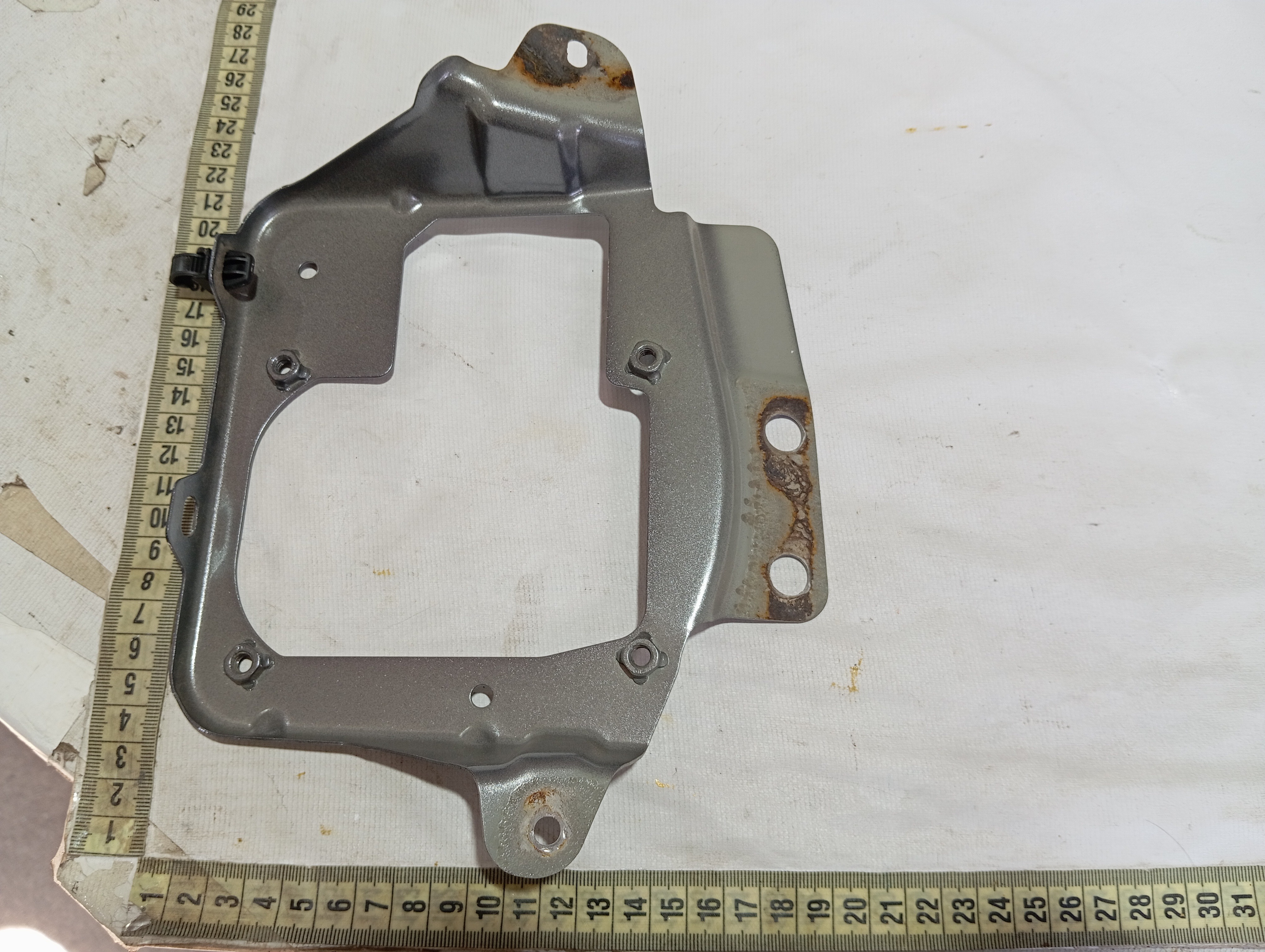 Suporte Tomada Carregamento Byd Dolphin Gs 2024 2025 V596 7