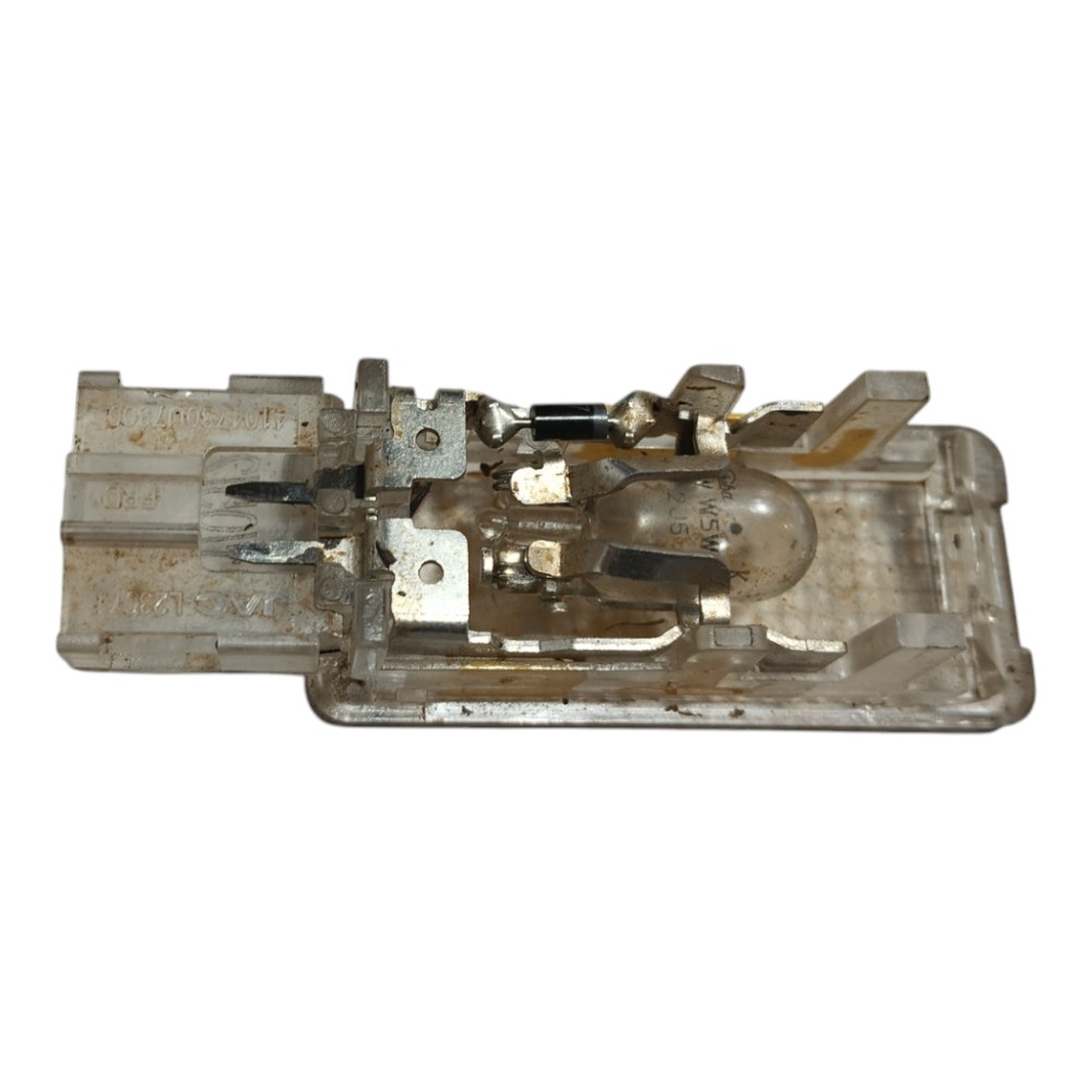 Lanterna Porta Malas Esquerdo Jac Ej7 2023 V618 4