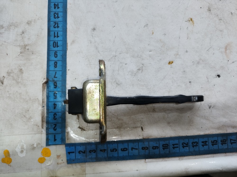 Limitador Porta Traseira Dir Mitsubishi L200 Sport 2004 V638 8