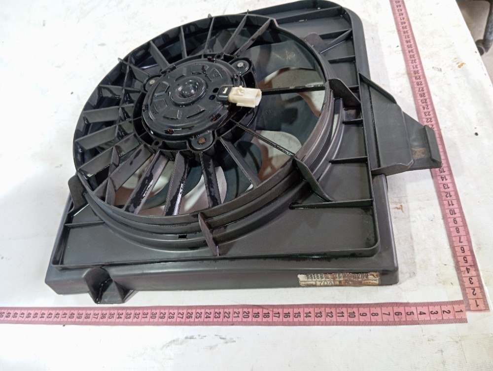 Ventoinha Direito Radiador Chryler Grand Caravan 3.3 03 V578 5