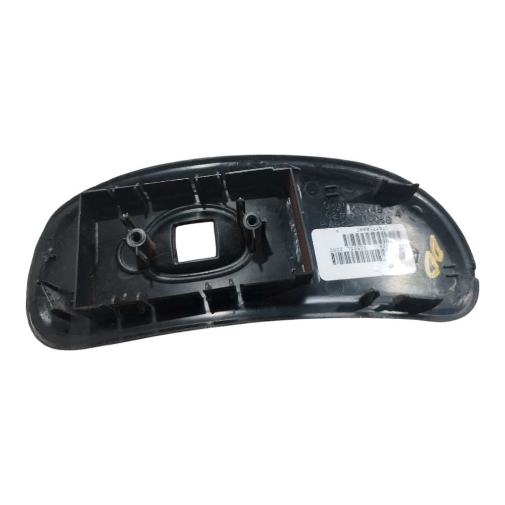 Moldura Botão Vidro Dianteira Direita Grand Caravan  03 V578 6
