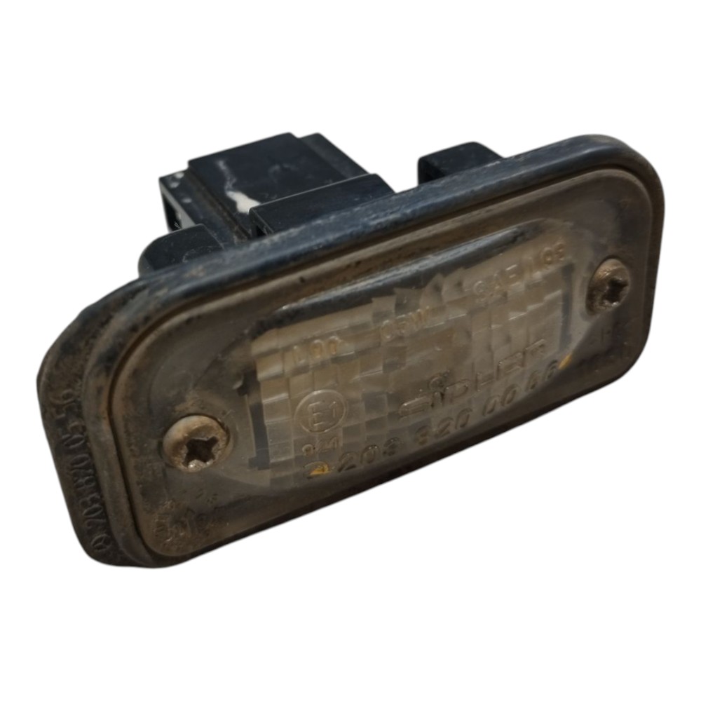 Luz Placa Traseira Mercedes C180 2002 A 2007 V661 8