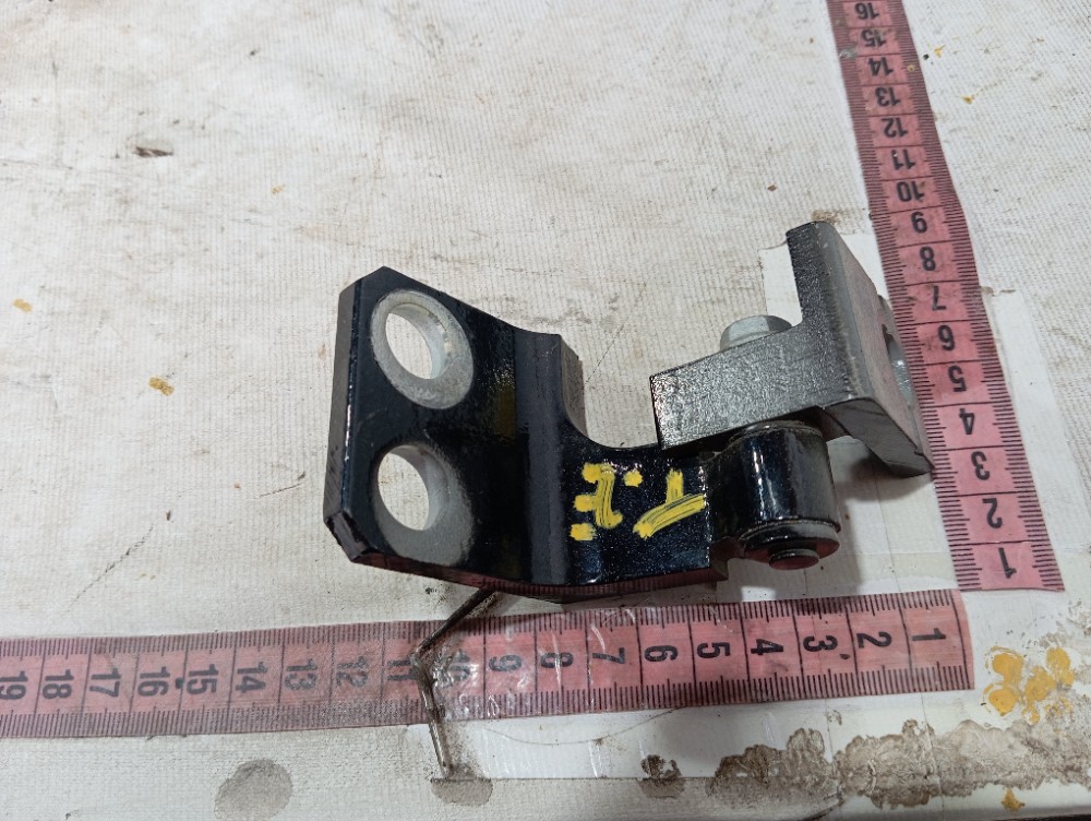 Dobradiça Porta Tras Esquerda Ram Rampage Rt 2023 24 V641 7