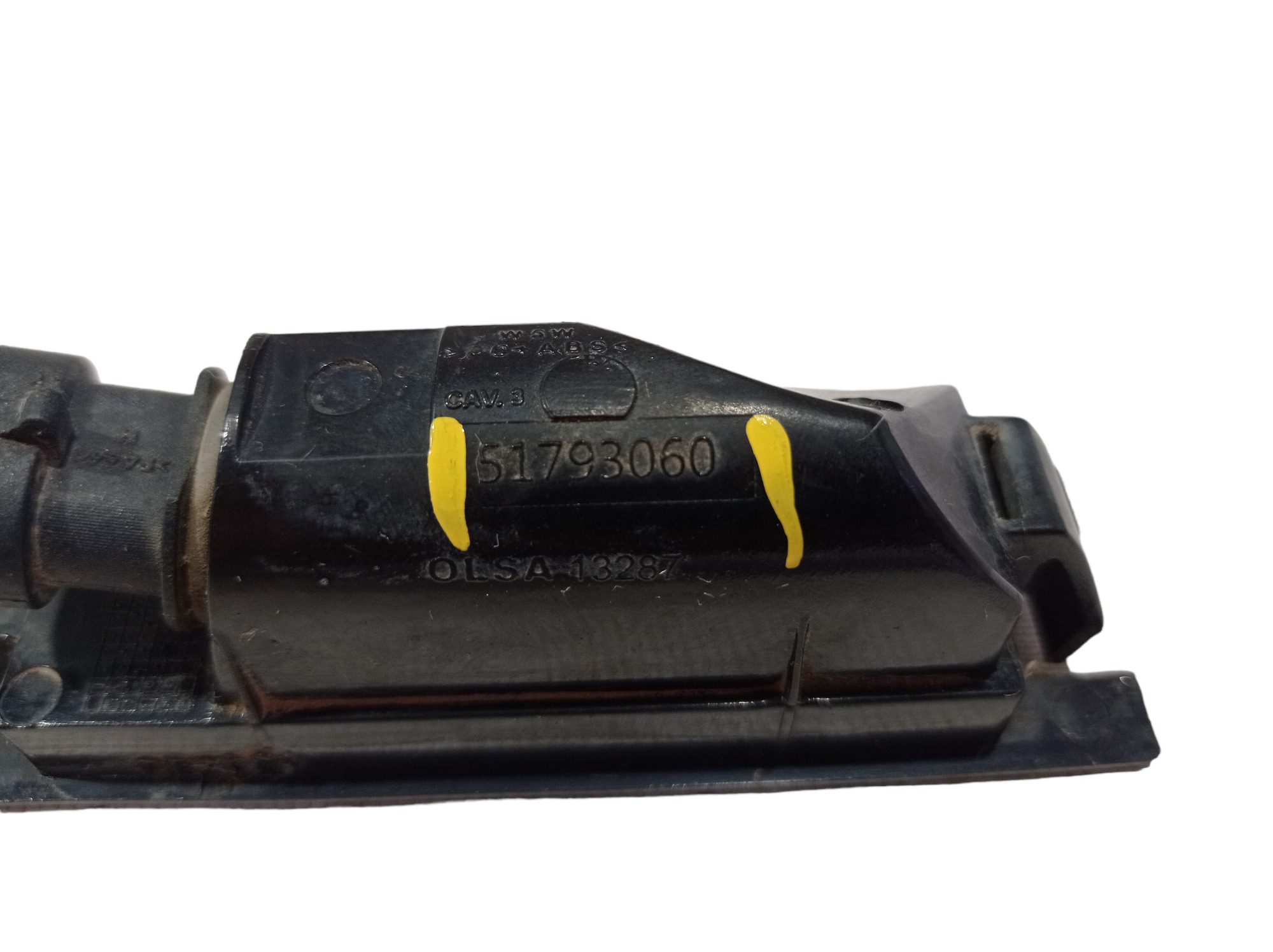 Luz De Placa Fiat Idea Adventure 2014 51793060 V355 6
